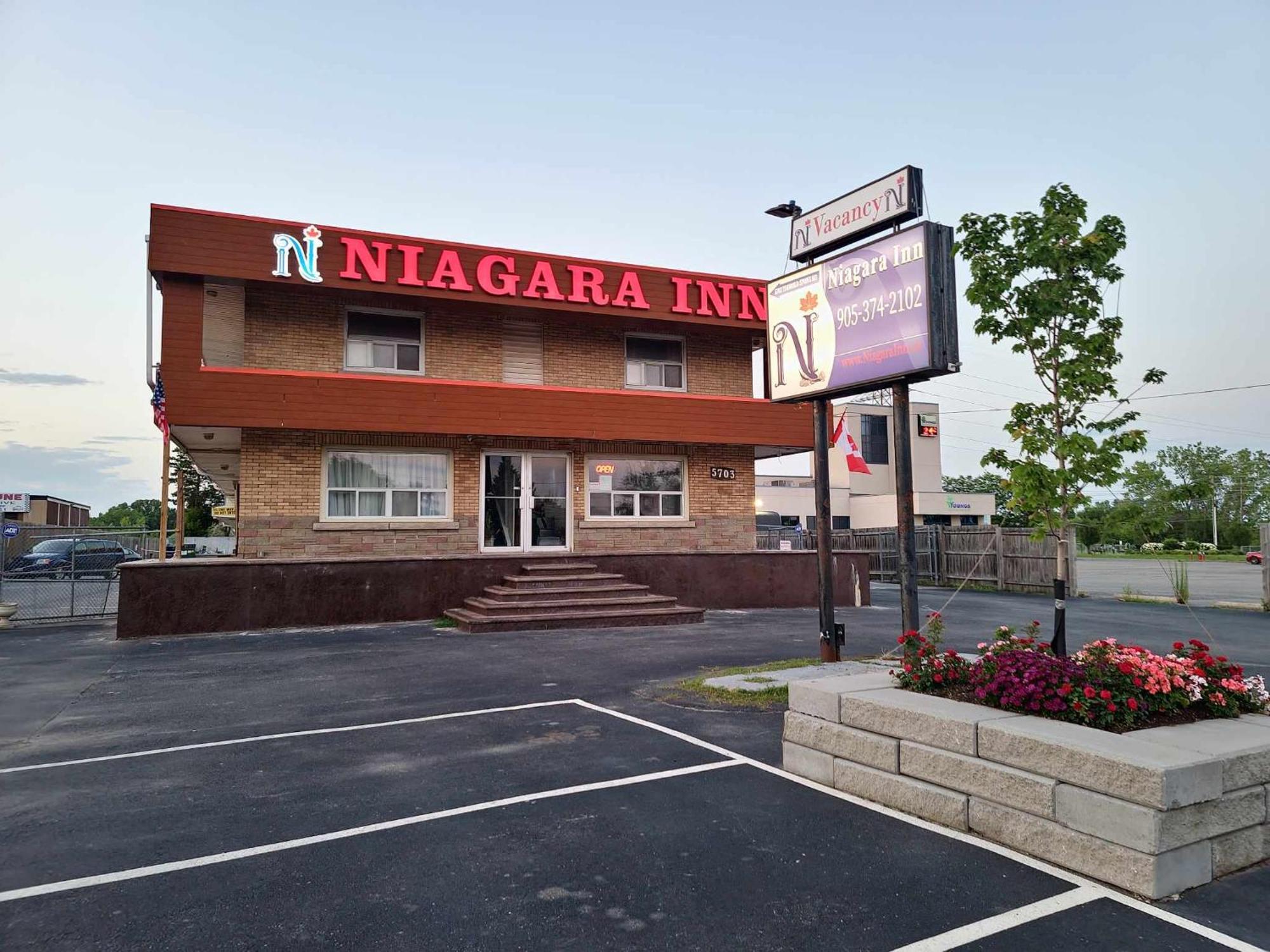 Niagara Inn エクステリア 写真